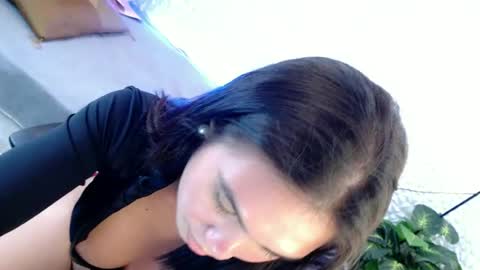 HI LOVE IM ESABEL online show from July 6, 3:03 pm