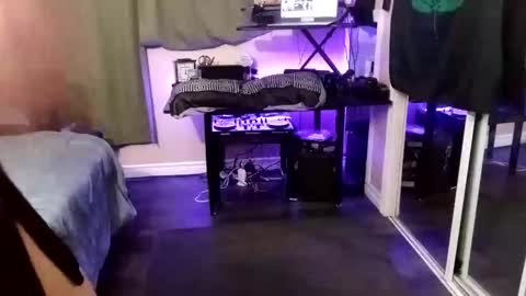 Olivia online show from November 16, 5:17 am