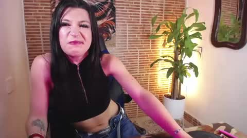  Sara  online show from June 27, 5:12 am