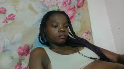 aadienne online show from April 30, 6:23 pm