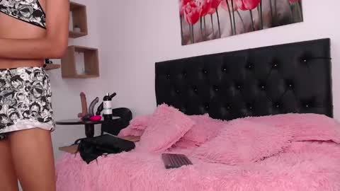 Abigail online show from March 7, 12:48 pm