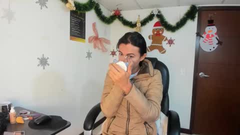 aisha_hotts777 online show from January 6, 3:54 am