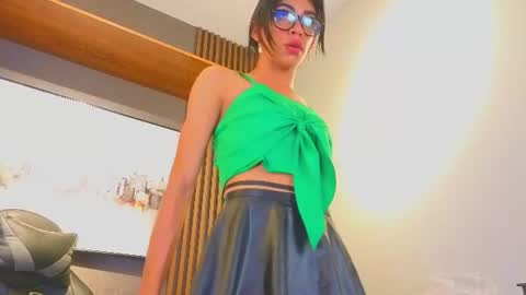 Alahia Rodriguez online show from July 25, 7:23 pm