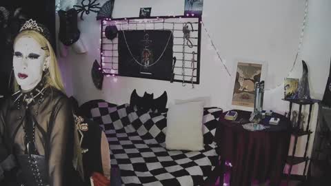 Mistic witch online show from February 3, 9:41 am