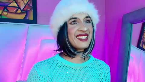  Alexia Hearts  online show from March 13, 3:50 pm