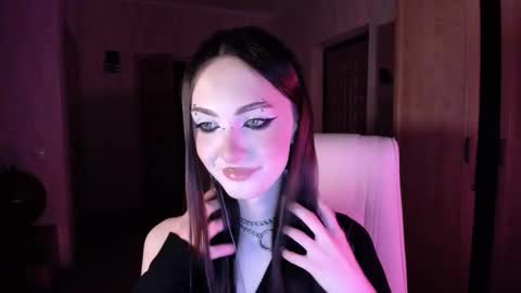 Alice Aris online show from September 18, 8:47 pm