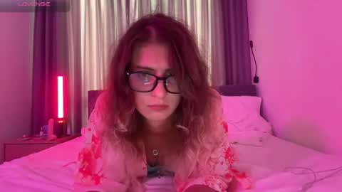 AlicePinkhead online show from February 10, 10:11 am