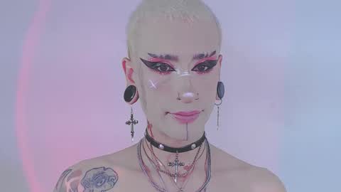     online show from January 17, 11:23 pm