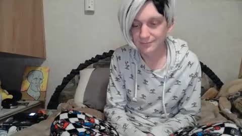 Alisha online show from November 11, 6:48 am