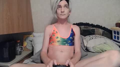 Alisha online show from May 4, 4:06 am