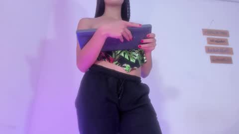 Alisia online show from October 6, 3:28 am