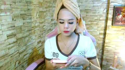 Lavinia  online show from June 1, 11:01 am