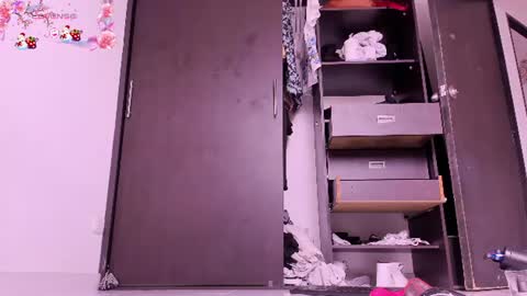 NEW VIDEOS IN MY PROFILE online show from August 4, 7:31 pm