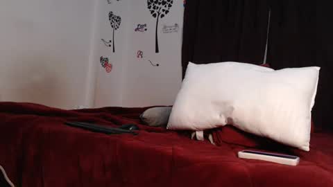 Allyka online show from January 17, 2:29 am