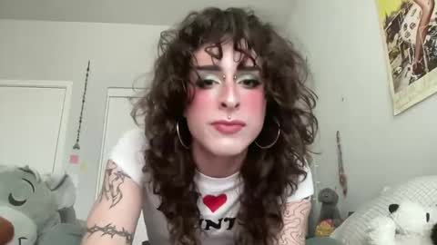 aloexvera online show from February 12, 11:11 pm