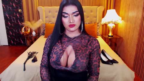 Alura Jhenson online show from November 9, 4:13 am