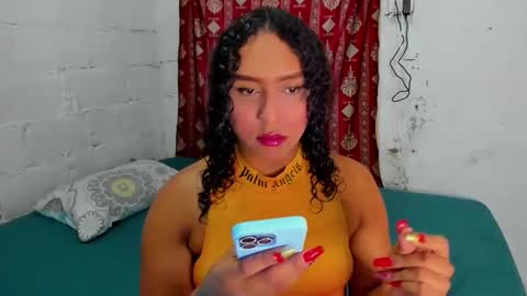 LUISA online show from May 2, 12:15 am