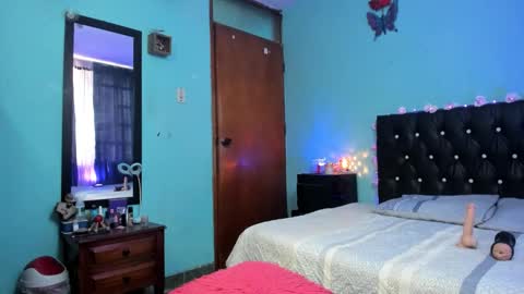 ameliasexdoll online show from February 14, 4:58 pm