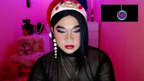Queen Mireska online show from December 24, 2:23 pm