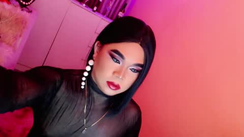 Queen Mireska online show from January 13, 9:52 am