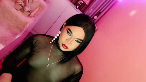 Queen Mireska online show from January 15, 11:21 am