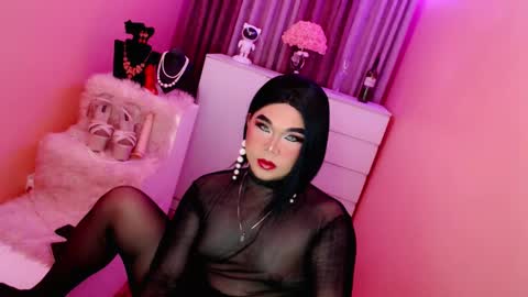 Queen Mireska online show from January 16, 10:21 am