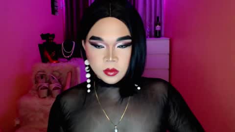 Queen Mireska online show from January 26, 3:03 pm
