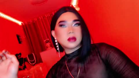 Queen Mireska online show from March 5, 11:57 am