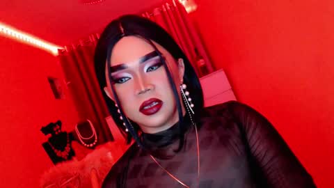 Queen Mireska online show from March 7, 1:53 pm