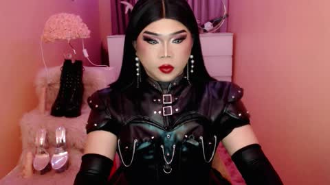 Queen Mireska online show from September 14, 3:16 pm
