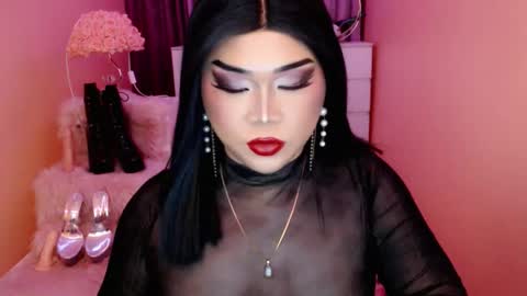 Queen Mireska online show from September 23, 4:01 pm
