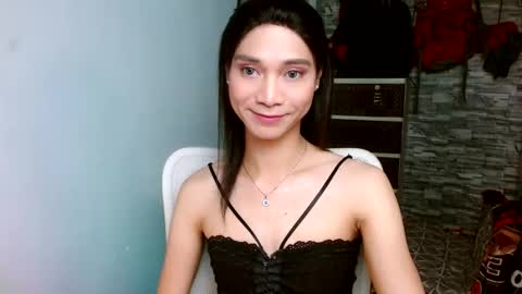 Tina online show from March 7, 6:25 pm