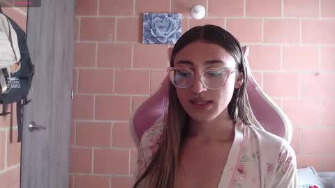 Andrea  online show from February 12, 2:01 pm