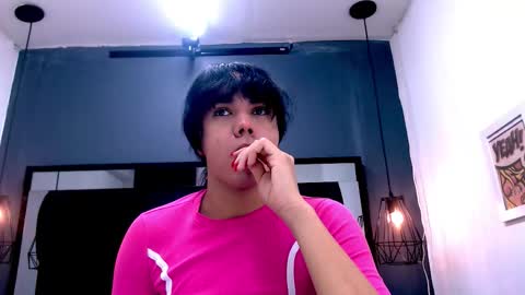 Andres Gil online show from December 20, 2:23 pm