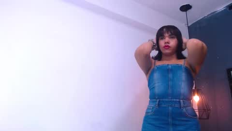 Andres Gil online show from February 14, 7:10 pm