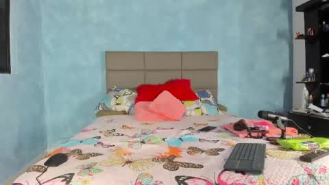 ANDREA online show from June 11, 2:53 am