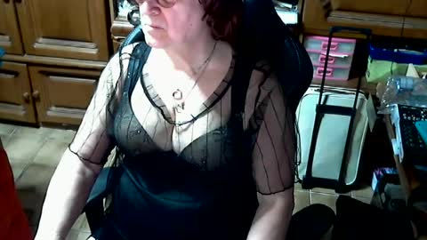 androgynia online show from June 13, 5:51 am