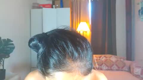 angela online show from October 15, 4:56 am