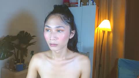 angela online show from February 6, 1:33 am