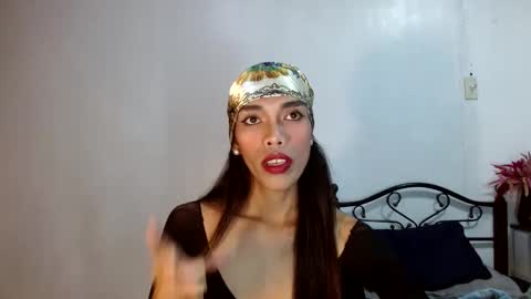 Snapshot of angelamonroe chatting on January 28, 1:05 pm SENORITA online show from January 28, 1:05 pm