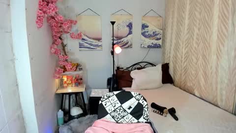 angelamorena online show from March 16, 10:57 pm