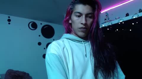 Snapshot of angele_johnson chatting on February 17, 11:42 pm angele online show from February 17, 11:42 pm