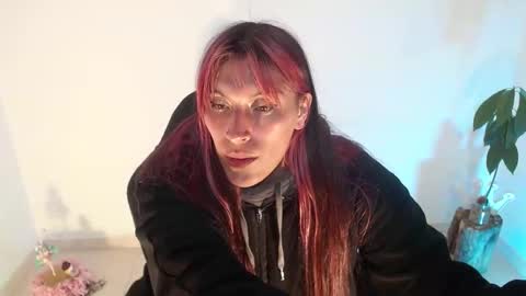 Snapshot of angele_johnson chatting on September 29, 12:32 am angele online show from September 29, 12:32 am