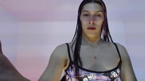 Snapshot of angele_johnson chatting on October 8, 9:16 pm angele online show from October 8, 9:16 pm