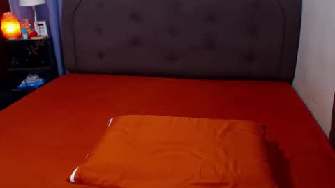 MS. AMALIA online show from April 30, 8:41 am