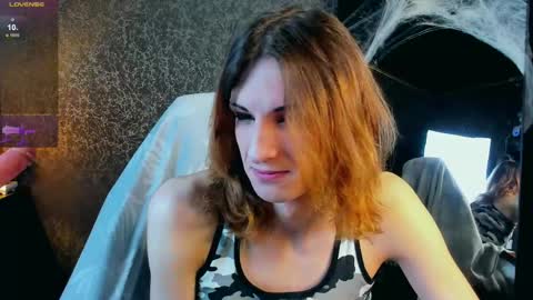 Angel online show from May 7, 6:48 pm
