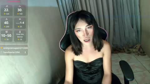 annebisyosa_angela online show from June 14, 5:41 am