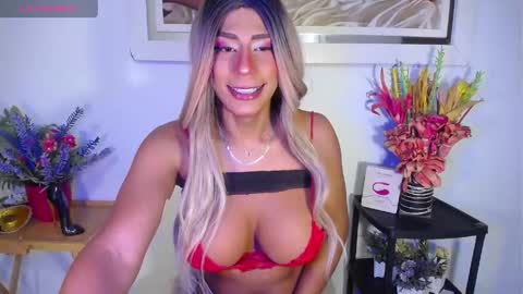 AnnySheby online show from May 3, 2:49 am
