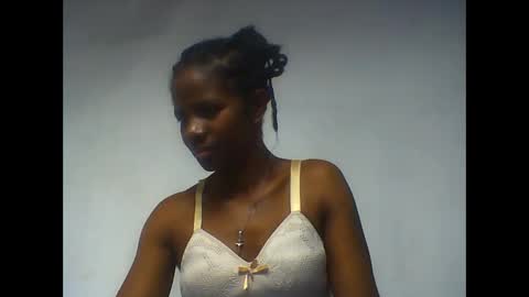 anselmee online show from March 17, 6:48 am