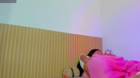 Aria Millers  online show from March 9, 11:25 am